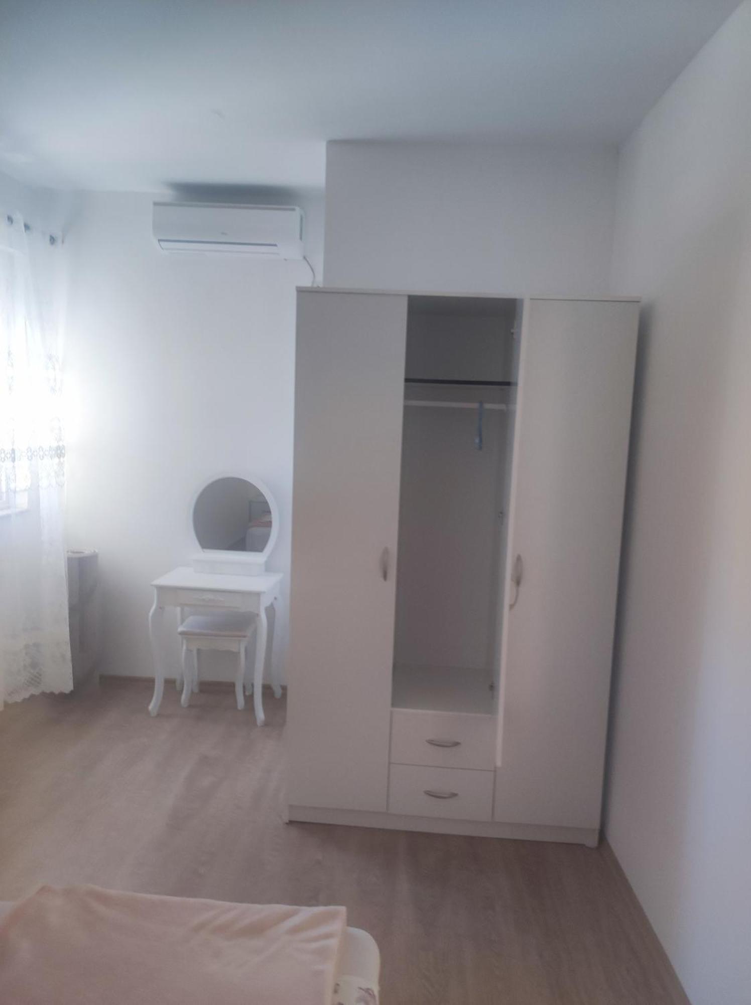 Tahiri Bellevue Apartments Ulcinj Exterior photo